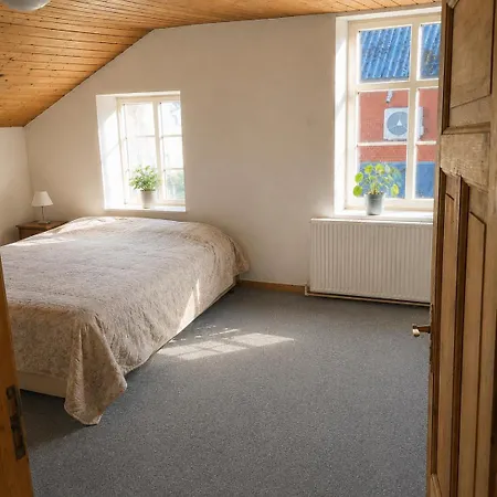 I Mellem Tonder Og Aabenraa Apartamento *